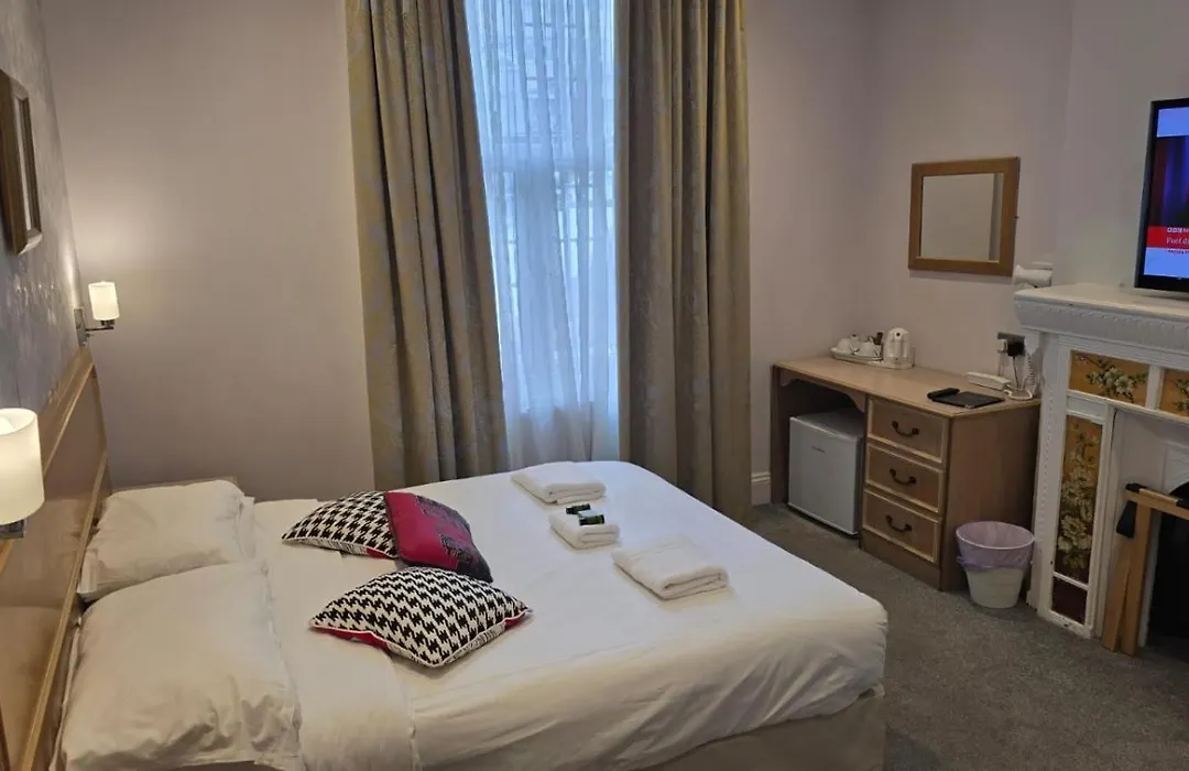 Kingswaypark Hotel At Park Avenue-1